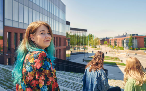 Students in Aalto