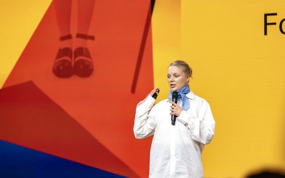 Nina Sirén presented Revie