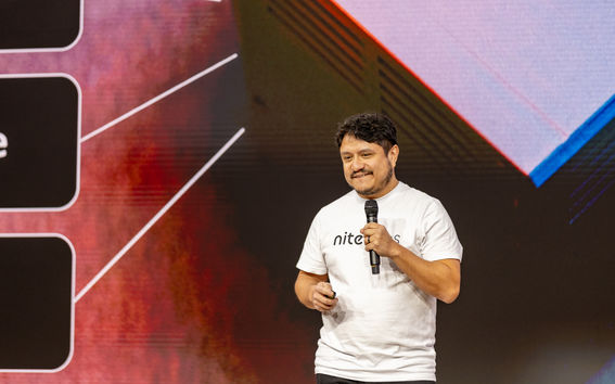 Julio Orduña Sánchez from the Nite Labs team