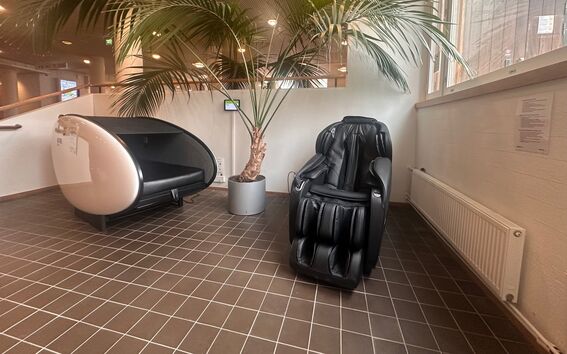 Hierontatuoli Kandidaattikeskuksessa.