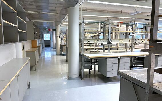Tietotie 2 laboratory premises for rent in Otaniemi