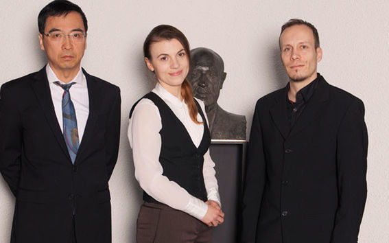 Fabian Ahvenaisen rahaston vuoden 2016 apurahojen saajat: TkT Tao Lu (vasemmalla), DI Martyna Kainulainen ja DI Joonas Jaaranen