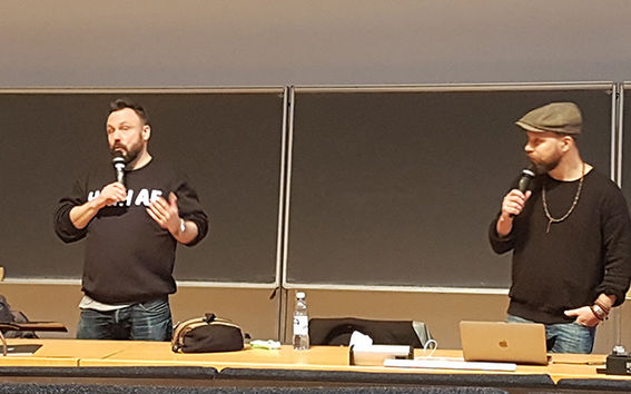 ”Ni ska absolut utnyttja de utbytesmöjligheter och stipendier som Aalto erbjuder”, uppmuntrade duon studerandena.