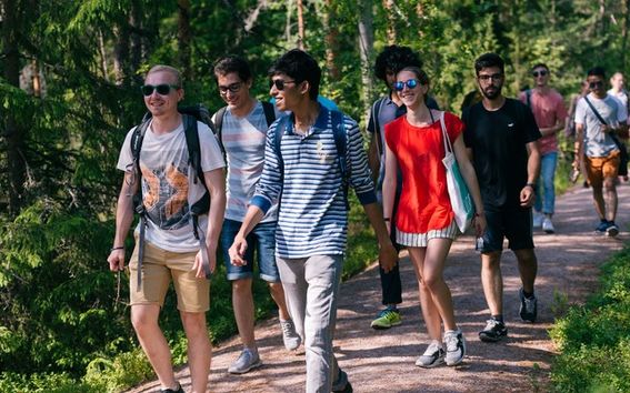 amis_summer_school_2018_visit_to_nuuksio_en_en.jpg