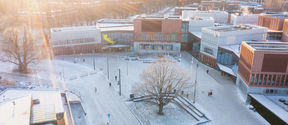 A Bloc ja Korkeakouluaukio talvella