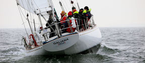 Sailing team at the sea, picture: Tapio Lehtinen Sailing