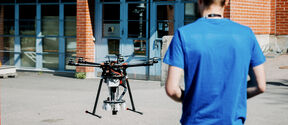 Testing the drone in the PdP team Isaware project