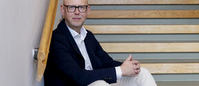työelämäprofessori Nando Malmelin