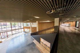 Väre / aula 2 / kuva: Mikko Raskinen