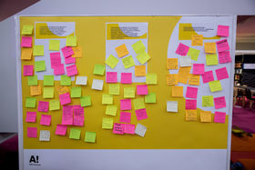 Kehitysideoita resursseihin ja indikaattoreihin, kuva tammikuun yhteisötilaisuudesta, kuvaaja Mikko Raskinen