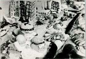 Playground in Kallio, Pulla sculpure. Kaj Franck's general composition course