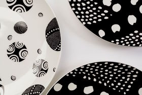 Pintakuviosuunnittelu Wow Designin astioihin, Kiina 2017. Kuva: Eeva Suorlahti 2018.