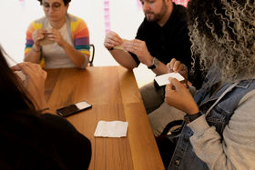 Sustainable Packaging Material for User Acceptance 4-Photo by_ Isabela Costa