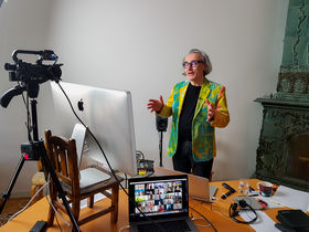 Esa Saarisen mukaan jotain uutta ja merkityksellistä on syntymässä.