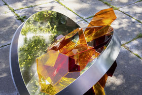 Crystal Flowers exhibition Collineation Grounds The Dragonfly. Photo Mikko Raskinen.