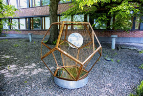 Crystal Flowers exhibition Collineation Grounds: The Unexpected Journey. Photo Mikko Raskinen.