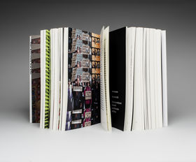 Repeämän kuvat avoinna