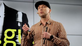 Eero Saunamäki, Recorder Guru