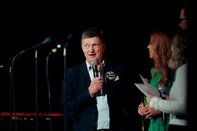 Ilkka Niemelä lavalla