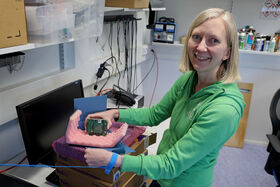 Talvikki Hovatta ja komponentteja.