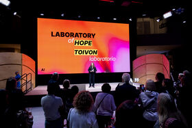 Toivon laboratorio, Suzanne Innes-Stubb