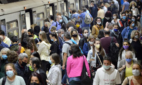 Crowd on a subway platform