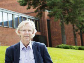 Olli Ikkana in Otaniemi, photo by Lasse Lecklin.