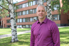 Insinööritieteiden korkeakoulun opetuksen varadekaani Jani Romanoff. Kuva: Joonas Lehtovaara / Aalto-yliopisto