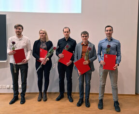 Kuvassa vasemmalta oikealle Petrus Mikkola, Jane Seppälä, Kim Myyryläinen, Sakari Lepikko ja Eric Hyyppä