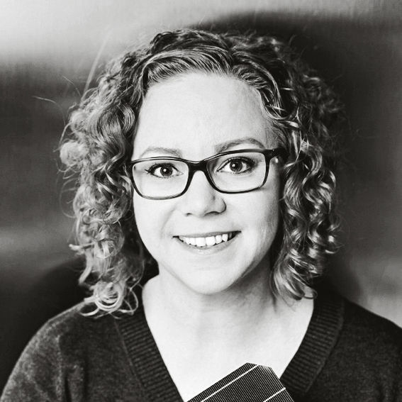 Hele Savin. Kuva: Karoliina Vuorenmäki.