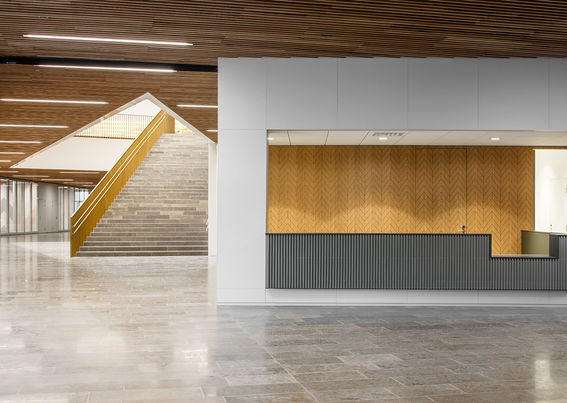 Aalto-yliopisto Kauppakorkeakoulu pohjakerros pääaula Kuva: Mika Huisman / Aalto-yliopisto