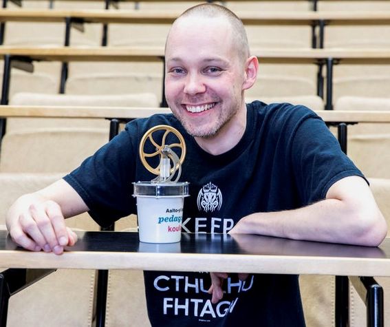 Photo showing Jami Kinnunen sitting
