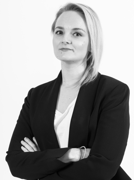 Kauppakorkeakoulun alumni Iida Valin. 