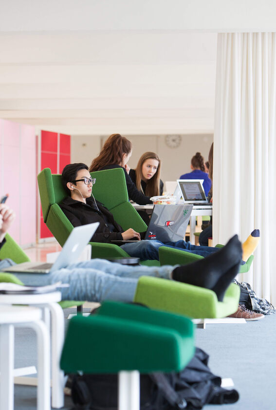 Students at Aalto University Learning hub.