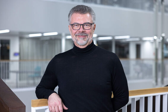 Dekaani Tuomas Auvinen, Taiteiden ja suunnittelun korkeakoulu