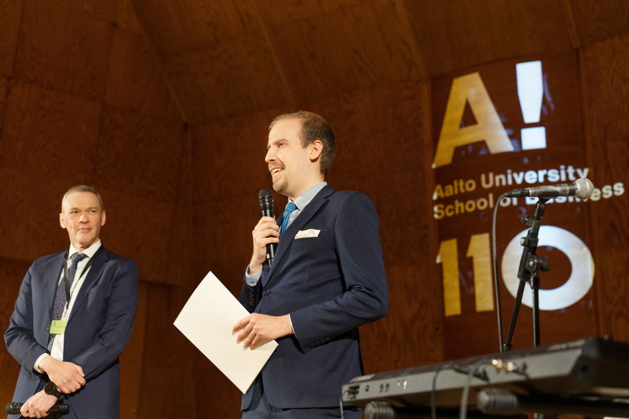 Niko Yli-Poikelus (oik.) ja Timo Korkeamäki, #kauppis110. Kuva: Heli Sorjonen