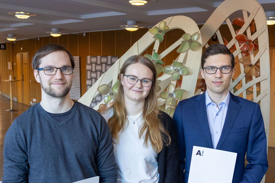 Winners of the master's thesis awards of SCI