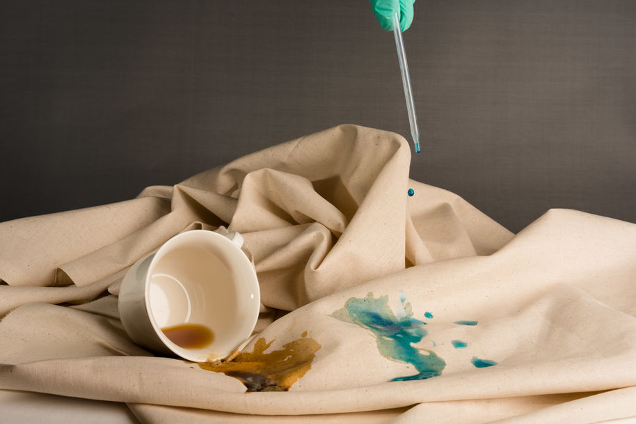 Self-cleaning cotton. Photo by Mikael Nyberg / University of Turku