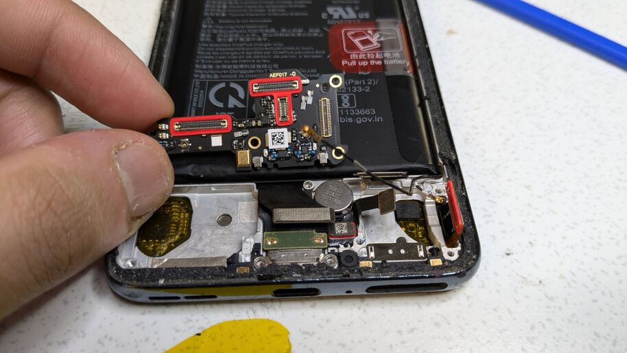 Fixing a phone during the course Broken 2. 