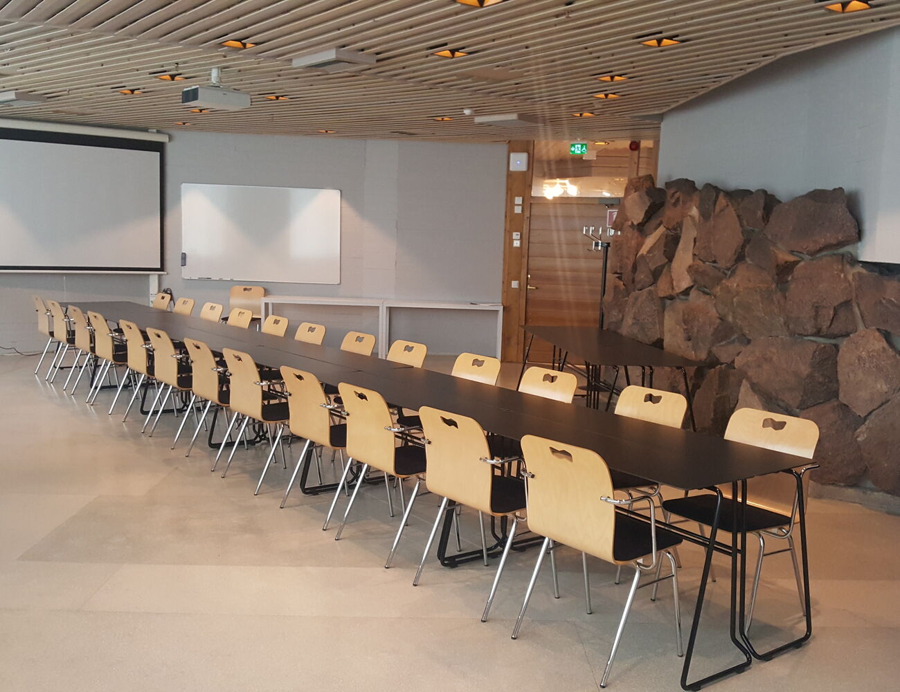 Dipoli, Takka meeting room