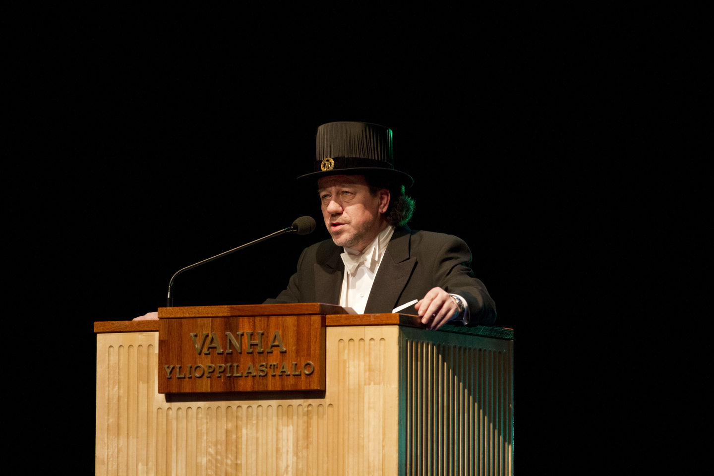 Arts promootio 2013_juhlamenojen ohjaaja