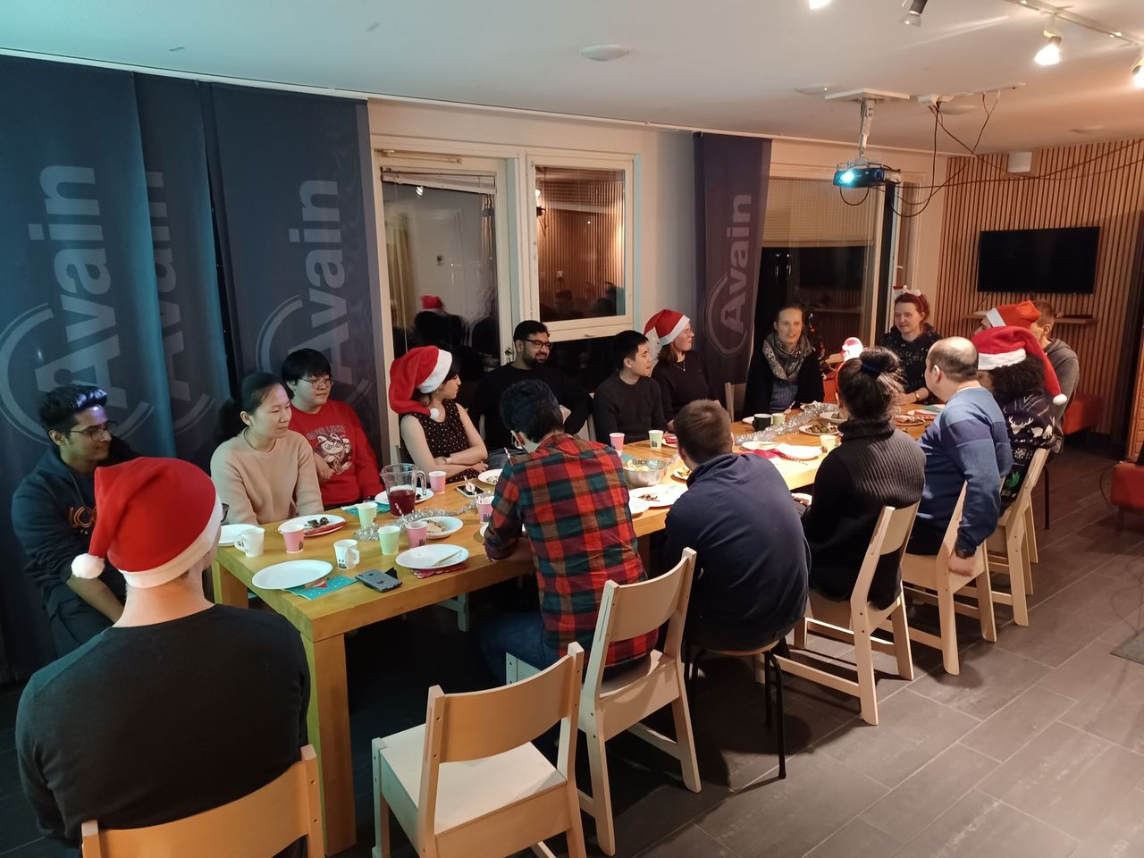 MMD pre-Xmas event 2021: group members / Photo: Aalto University, Giulnara Chinakaeva