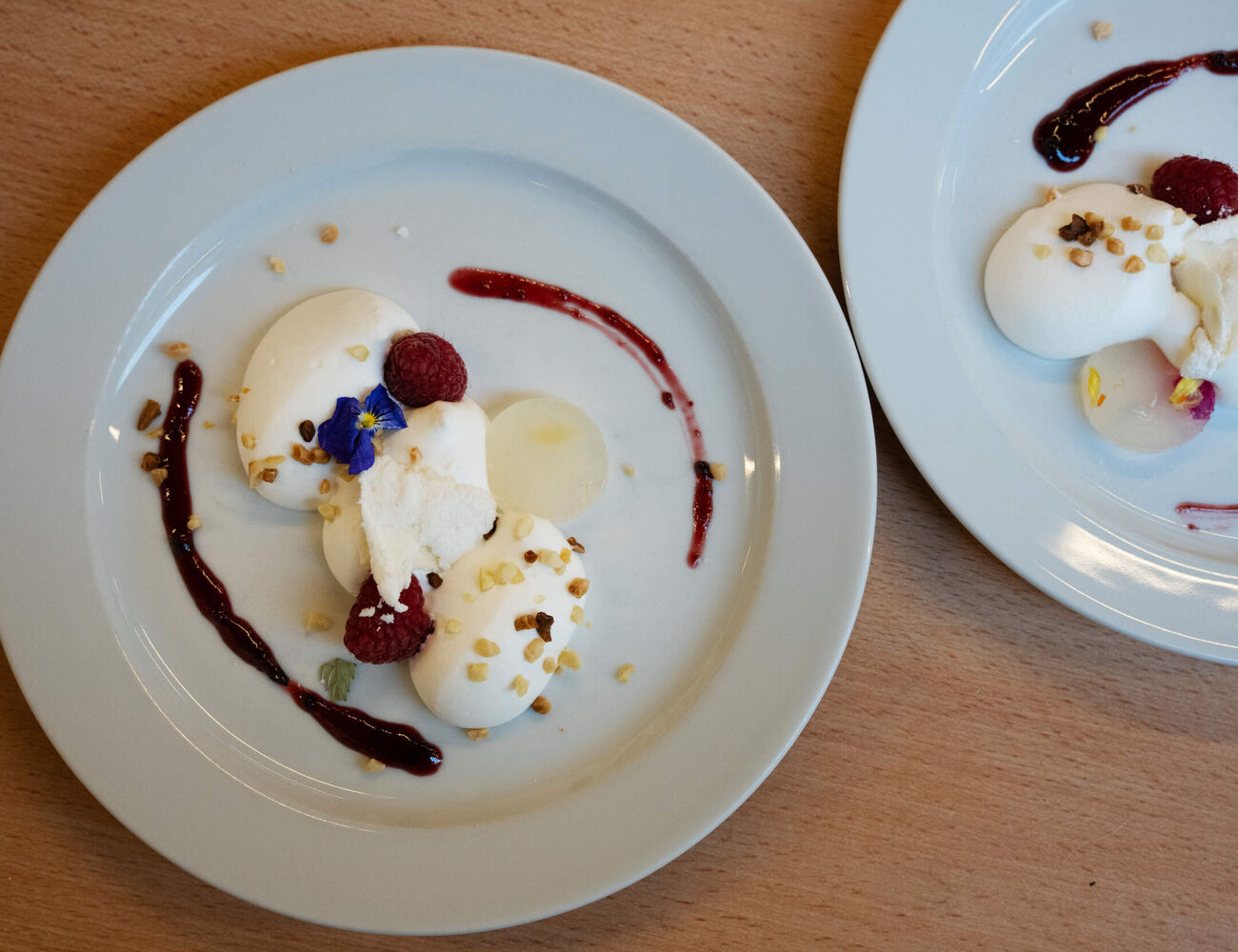 Dessert, pavlova with berries