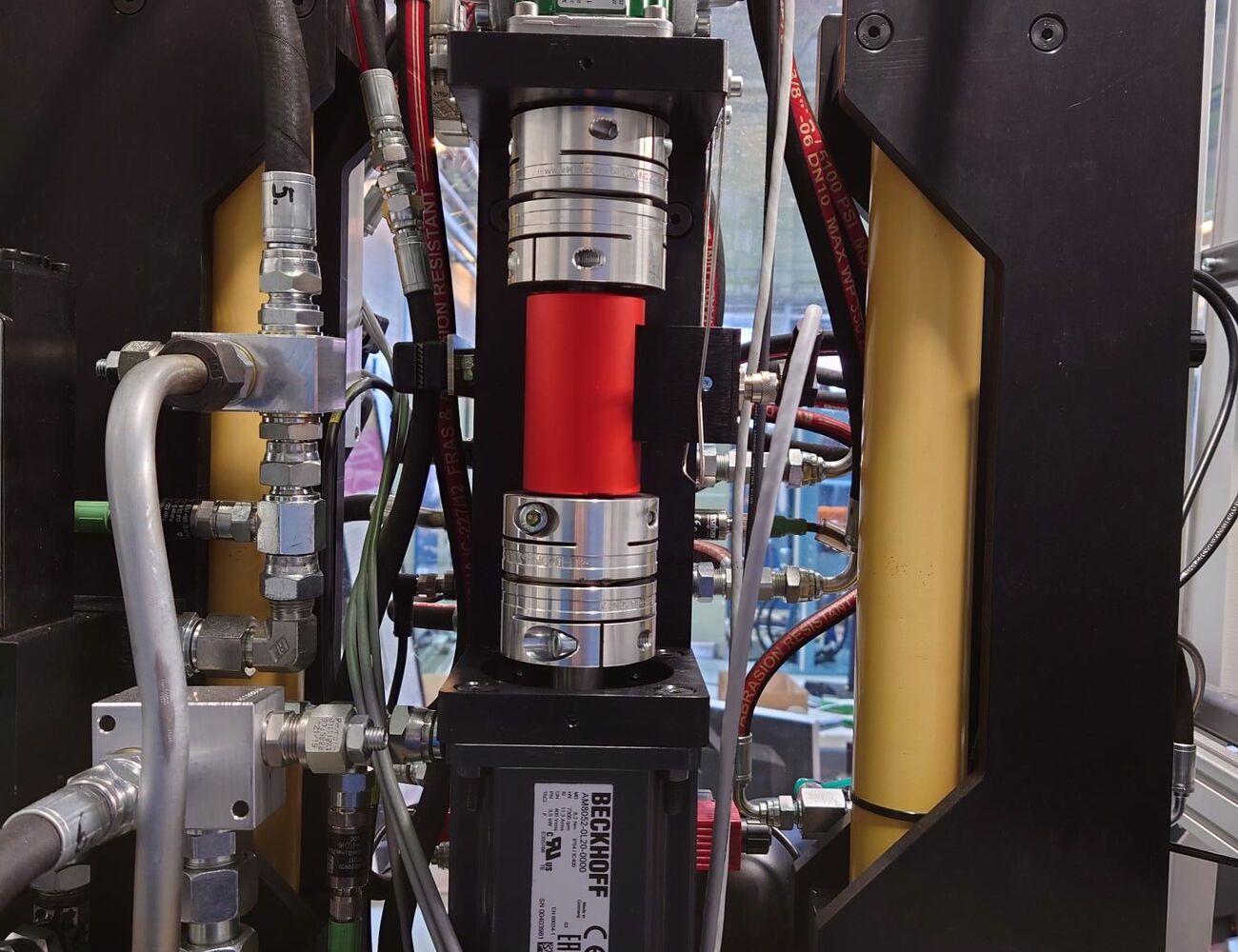 Electro-hydraulic actuator.