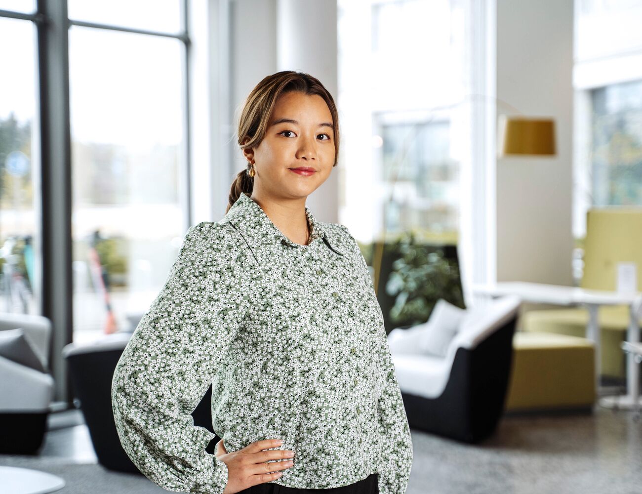 Alum Nina Zhao
