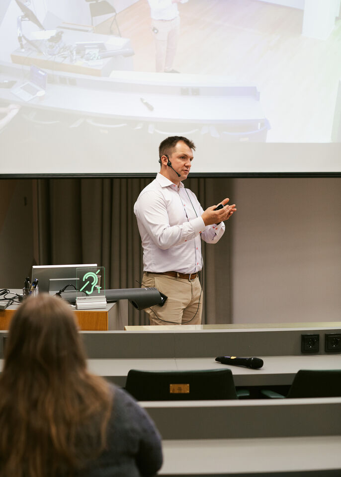 Moments from TexirC seminar day