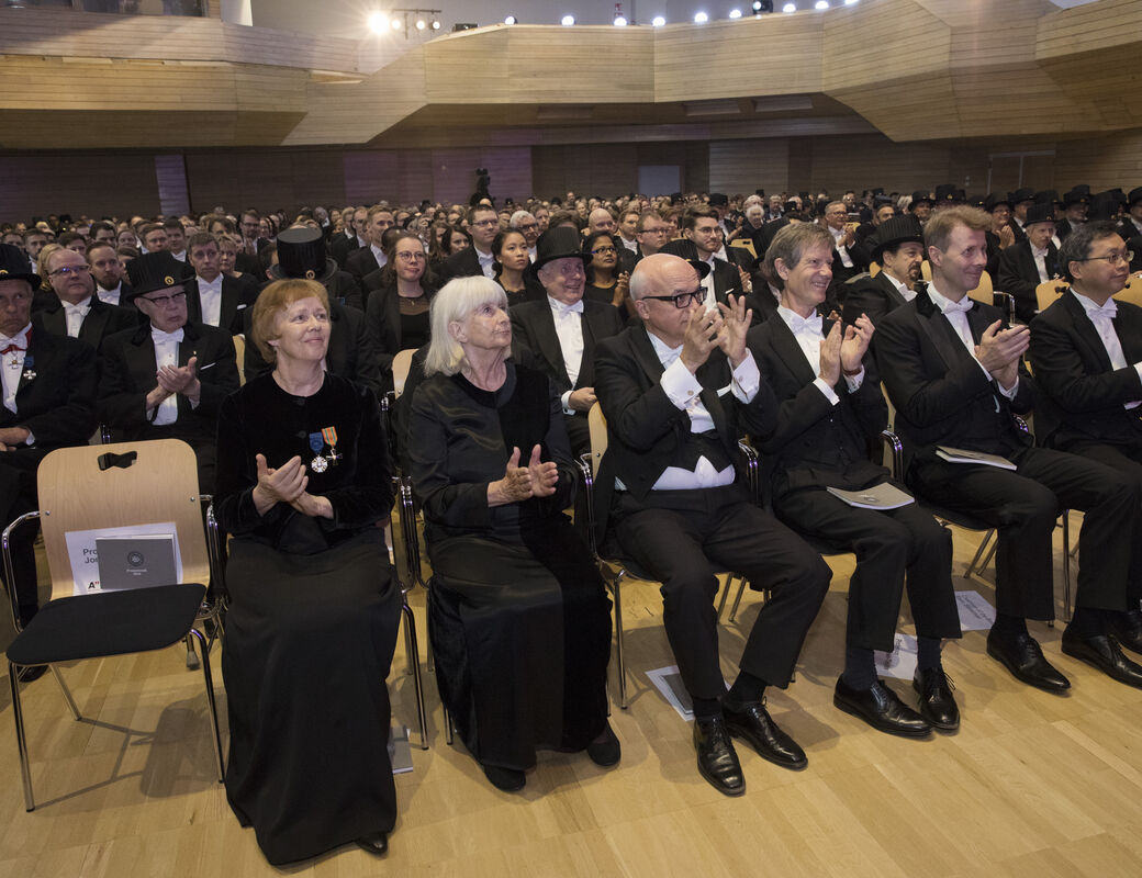 l-r: Lea Kauppi, Kaarina Löfström, Hüseyin Sehitoglu, John Shawe-Taylor, Risto Siilasmaa and Ichiro Terasaki