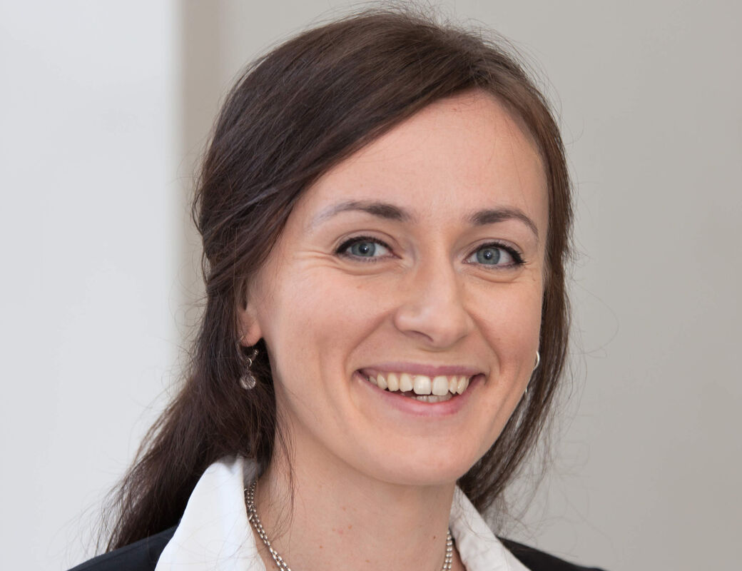 Photo of Emma-Riikka Myllymäki, alumna of the Master's programme in Accounting.