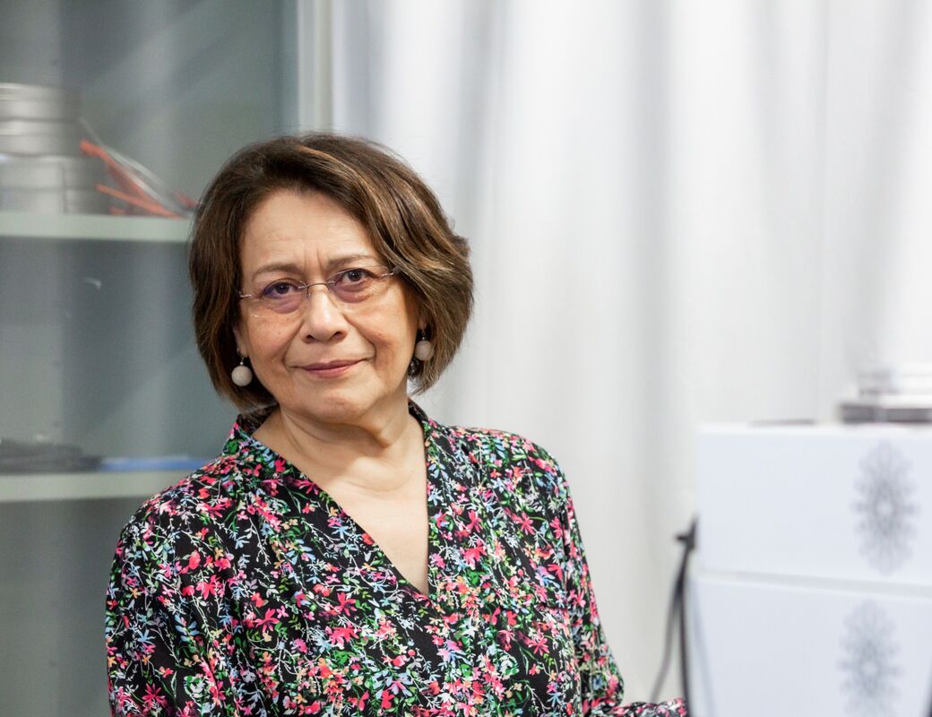 Professor Clivia Sotomayor-Torres