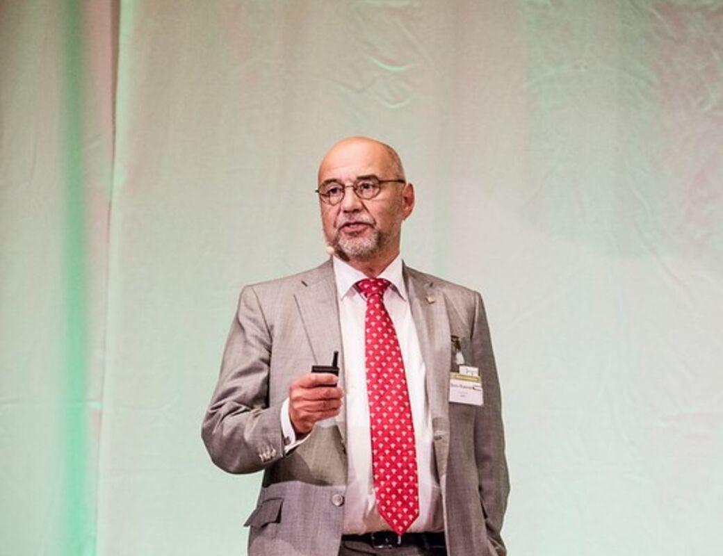 Eero Kasanen, Aallon Kauppakorkeakoulun professori